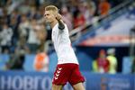 Anfører Simon Kjær og resten af landsholdet fik over 1 million kroner for at være en måned i træningslejr og  spille fire kampe i Rusland.  Finn Frandsen/POLFOTO