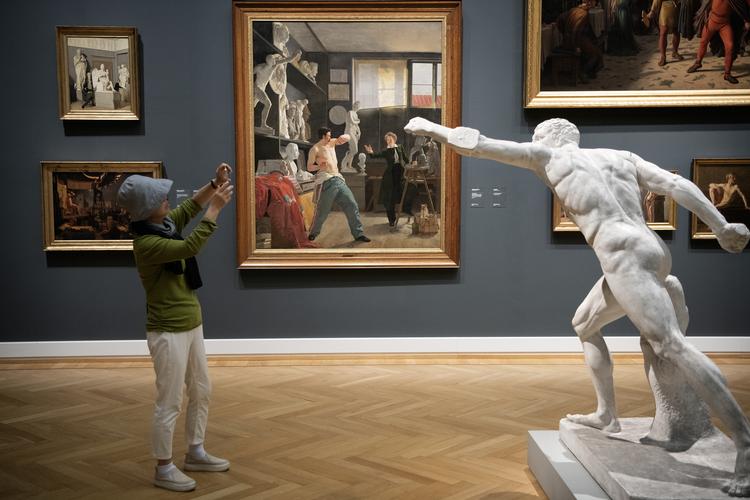 Det amerikanske universitet har foretaget en undersøgelse på Crocker Art Museum i Sacramento, der viser, at kunstoplevelser kan virke lindrende på kroniske smerter. Arkivfoto Peter Hove Olesen