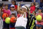 Farvel og tak, sagde Caroline Wozniacki allerede i 2. runde af US Open. Hun var ikke helt klar til den store opgave efter skader i optaktsfasen.  Adam Hunger/Ritzau Scanpix