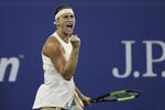 Lige som landsmanden Victoria Azarenka kommer unge Aryna Sabalenka med mange udbrud under sine kampe, og hun har fået kritik for det. Men det er ikke en vane, der lige kan fjernes.
   Mark Lennihan/AP