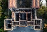 Dronefoto af Brasiliens Nationale Museum i megabyen Rio de Janeiro, hvor flammerne har hærget flere hundrede rum med flere end 20 millioner historiske genstande.
   Mauro Pimentel/Ritzau Scanpix
