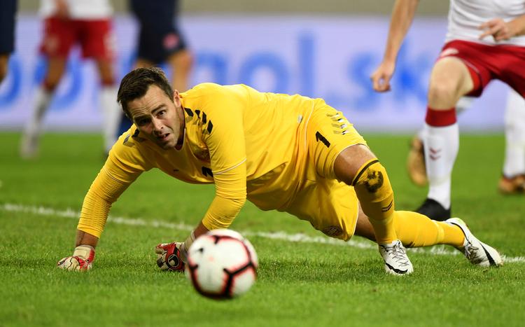 Målmand Christoffer Haagh spiller primært futsal, men kan også  begå sig på en 11-mands-bane mod store stjerner.  Radovan Stoklasa/Ritzau Scanpix