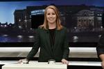 Knap to timer efter, at SVT-debatten var slut fredag aften, sendte Centerpartiets leder, Annie Lööf, en udfordring til Sverigedemokraternas partileder, Jimmie Åkesson. Stina Stjernkvist/TT/Ritzau Scanpix