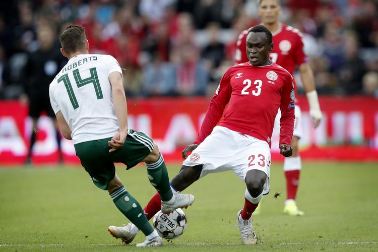 Pione Sisto spillede endnu en mindre god landskamp, da Danmark slog Wales med 2-0. Jens Dresling/POLFOTO