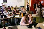 Så skal folkeskolen laves om igen. Regeringen har fremlagt et forslag, der i store træk vil rulle reformen tilbage og forkorte skoleugen med to timer. Ivan Boll