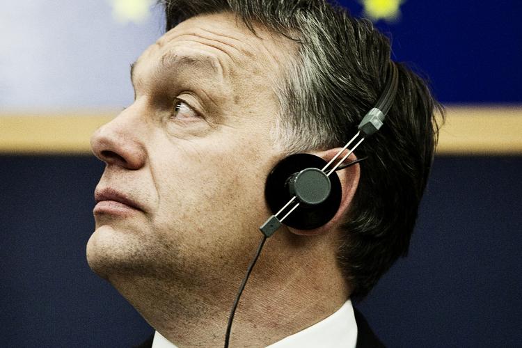 Ungarns premierminister, Viktor Orban, mener, at han og hans regering er udsat for en heksejagt af EU. I dag skal han forklare sig i Europa Parlamentet.  Ditte Valente/POLFOTO