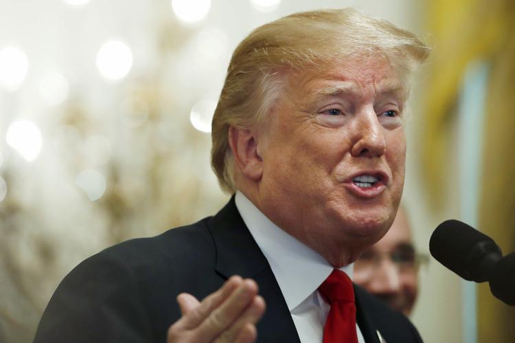 Den amerikanske præsident, Donald Trump, er angiveligt fast besluttet på at optrappe handelskrigen med Kina. Jacquelyn Martin/AP