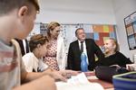 Statsminister Lars Løkke Rasmussen og undervisningsminister Merete Riisager præsenterer regeringens udspil 'Folkets skole: Faglighed, dannelse og frihed - Justeringer af folkeskolereformen' på Lillevang Skole i Allerød. Mads Claus Rasmussen/Ritzau Scanpix