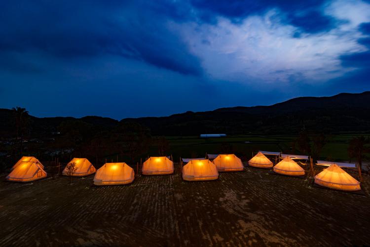 Det danske outdoormærke Nordisk åbnede sidste sommer en Nordisk Village i Venedig. Nu har de åbnet det samme på de japanske Goto-øer. Nordisk