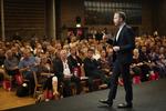 Morten Østergaard taler til medlemmerne på Radikale Venstres landsmøde i Nyborg. Partiet kan stå i en situation efter det kommende valg, at Dansk Folkeparti bliver støtteparti til Socialdemokratiet - og dermed kan radikale stå uden indflydelse.   Carsten Bundgaard/Ritzau Scanpix