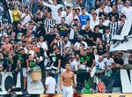 Cristiano Ronaldo var lettet efter sine to mål mod Sassulo. Næste skridt i Juventus-trøjen er Champions League. Andrea Di Marco/AP