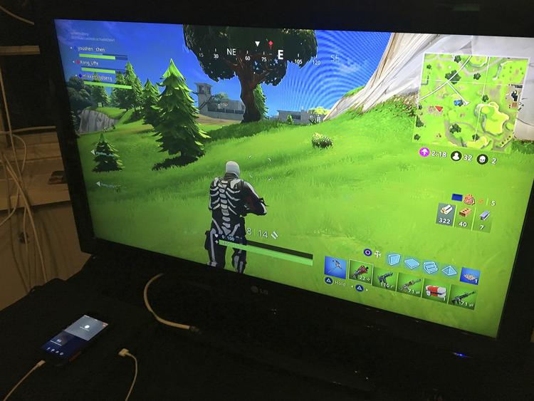 Det populære onlinespil Fortnite har samlet spillere over hele verden. Nu får det skyld for at ødelægge ægteskaber. Miriam Dalsgaard/POLFOTO