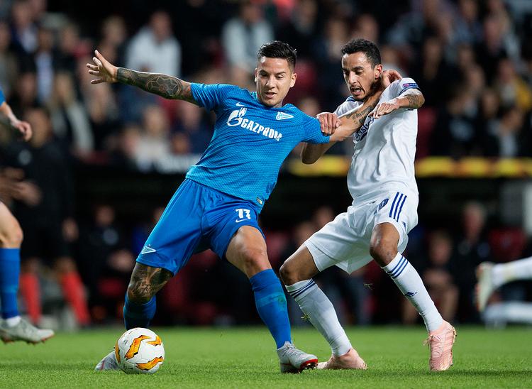 FCKs Carlos Zeca og FC Zenits Sebastian Driussi udkæmpede mange dueller Liselotte Sabroe/Ritzau Scanpix