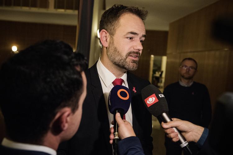 Aarhus Kommunes borgmester, Jacob Bundsgaard (S),  mener, at man altid opererer med forventninger, når man laver budget. Derfor afviser han også, at kommunen har været for optimistisk. Casper Dalhoff/POLFOTO
