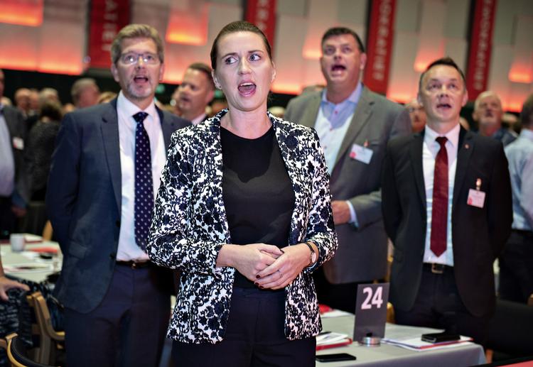 I Aalborg startede Socialdemokratiet med en sang. Henning Bagger/Ritzau Scanpix