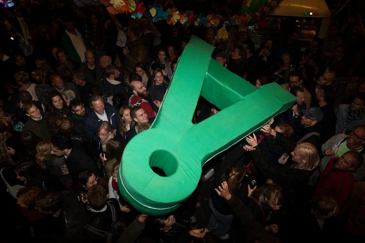 Efter Alternativet har næstet at udgøre parlementarisk grundlag for hverken Mette Frederiksen eller Lars Løkke er der opstået tre blokke i dansk politik. Mathias Svold/POLFOTO