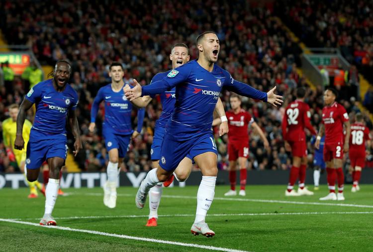 Chelseas belgiske stjerne Eden Hazard har leveret en forrygende sæsonstart, og han kan blive afgørende i duellen med Liverpool. Lee Smith/Ritzau Scanpix