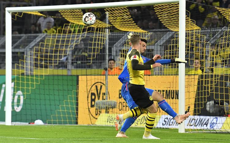 
    Dortmund's Jacob Bruun Larsen scorede også åbningsmålet forleden mod Nürnberg.
 (AP Photo/Martin Meissner)
   Martin Meissner/AP