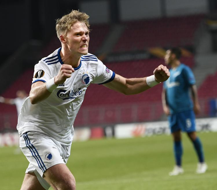
Viktor Fischer bliver behandlet intensivt, men spiller ikke for FCK mod Bordeaux torsdag aften i Europa League og næpper heller i Superligaen i weekenden
   Lars Poulsen/POLFOTO