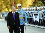 »Vi vil ikke tilgive de personer, som forsøger at smugle penge ud af landet«, har det lydt fra Recep Tayyip Erdogan. /AP