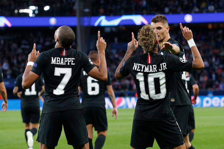 Tre sydamerikanere og franske Kylian Mbappé scorede, da Paris SG legede sig til en 6-1-sejr. Thibault Camus/AP