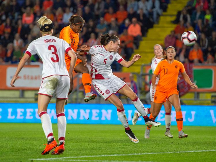 Lineth Beerensteyn  scorede det første mål for Holland. Andre Weening/Ritzau Scanpix