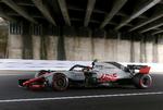Kevin Magnussen  starter i 6. række som nummer 12. Toru Takahashi/AP