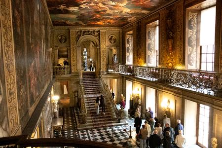 Her møder du ægte velstand. På Chatworth House er der offentlig adgang til 30 af i alt 126 rum. Resten vil beboerne gerne have for sig selv.  Foto: Karin Møller-Olsen