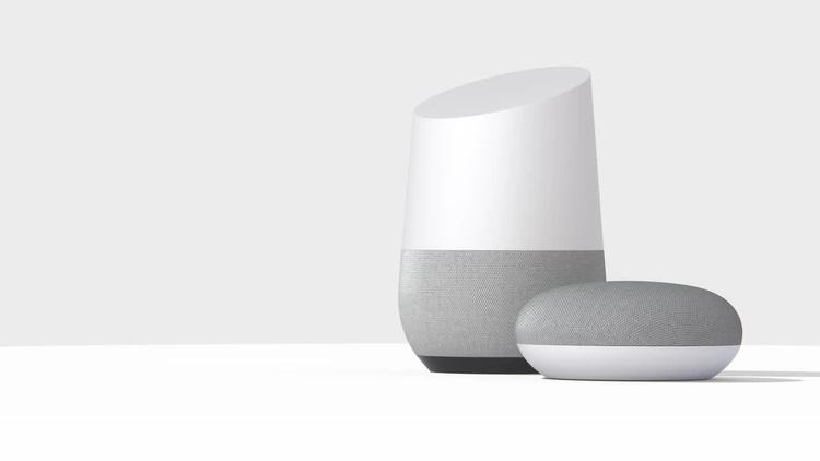 Google Home og Google Home Mini er nu endelig på vej til danske butikshylder. De gør interaktionen med Google Assistent noget nemmere at have med at gøre. Google