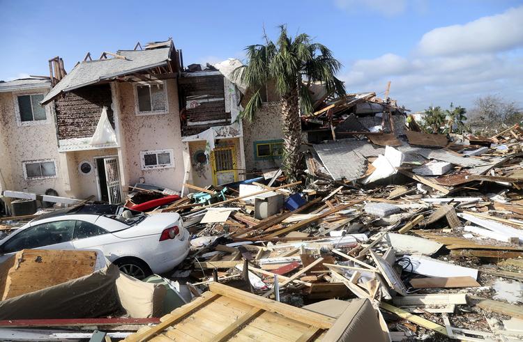 
    Michael ramte onsdag den sydlige delstat Florida. Siden bevægede den sig op i nordøstlig retning gennem delstaterne Georgia, South Carolina og North Carolina. (Douglas R. Clifford/Tampa Bay Times via AP)
   Douglas R. Clifford/AP