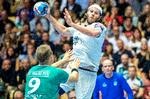 7 mål scorede Mikkel Hansen på sine 12 afslutninger, da Paris SG besejrede Skjern i en udsolgt Boxen i Herning. John Randeris/Ritzau Scanpix