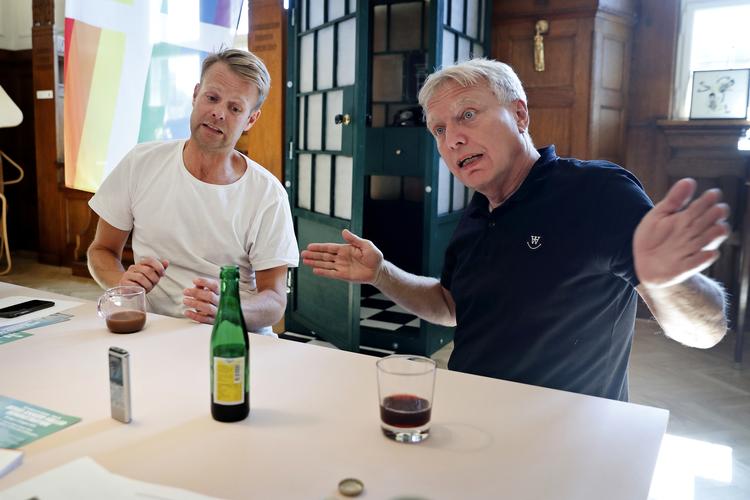  Partileder Uffe Elbæk og tidligere kultur- og fritidsborgmester i Københavns Kommune Niko Grünfeld.
  Jens Dresling/POLFOTO