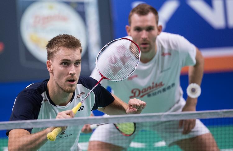 En kamp ved Denmark Open blev det til for Mads Conrad Petersen og Mads Pieler Kolding (tv.). Claus Fisker/Ritzau Scanpix