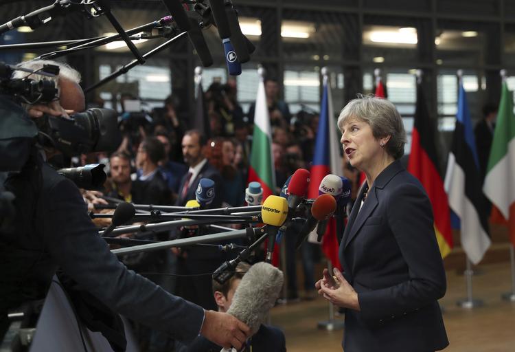 Theresa May blev kun en let hors d'oeuvre ved mødet mellem EU's stats- og regeringsledere i Bruxelles. Francisco Seco/AP