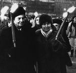  Olof og Lisbeth Palme ses her ved et fakkeloptog i Stockholm i 1986. J,po Xcj/AP
