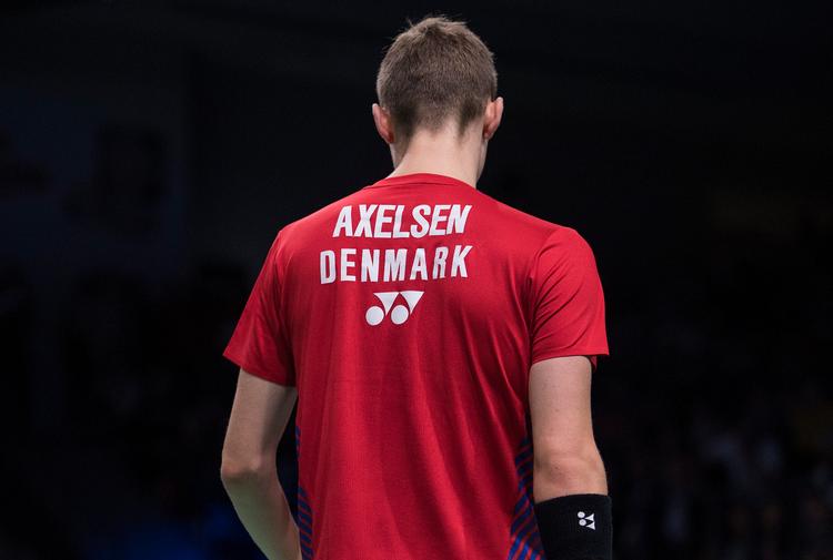 Eksverdensmester Viktor Axelsen måtte sige farvel til Denmark Open efter nederlag til Anders Antonsen. Claus Fisker/Ritzau Scanpix