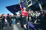 Arrangørerne af den store protest vurderer, at 670.000 mennesker er samlet i London. Yui Mok/AP