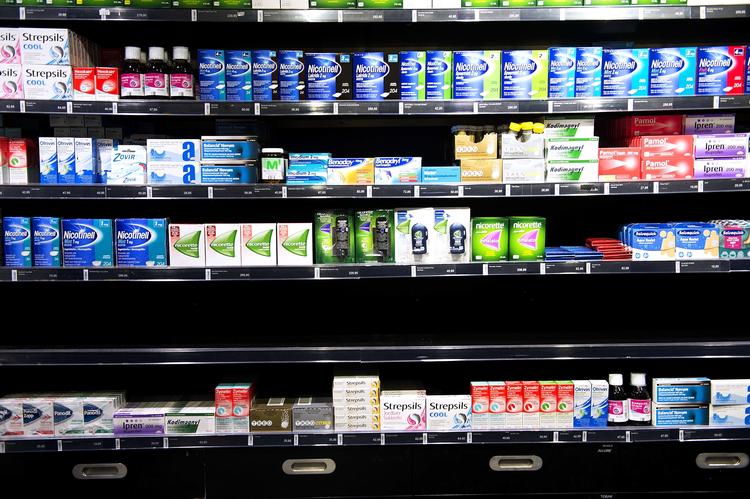 
   Inden 1. juli 2019 vil Coop skjule tobakken i alle sine 1100 butikker. Her mener man, at fælles regler er vigtige. Det er allerede gennemført i Irma, og i løbet af første halvår næste år kommer Kvickly, SuperBrugsen, Dagli'Brugsen med. Olivia Loftlund