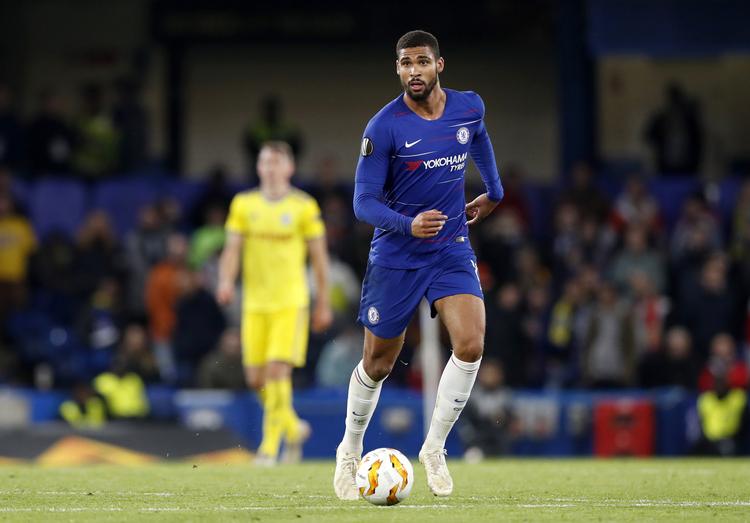 Loftus-Cheek scorede alle tre mål, da Chelsea hjemme besejrede Bate Borisov fra Hviderusland med 3-1 og topper gruppe L med tre sejre. (AP Photo/Alastair Grant)
   Alastair Grant/AP