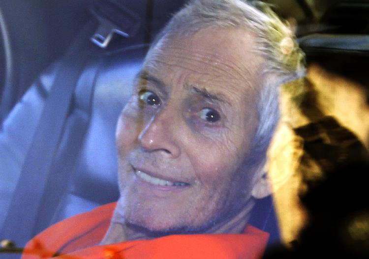 »Hvad fanden var det, jeg gjorde. Jeg dræbte dem allle selvfølgelig«, sagde Robert Durst i det, han troede var et privat øjeblik i HBO's true crime-serie fra 2015.  Gerald Herbert/AP
