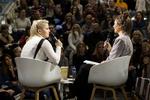 
    Ulrikke Falch besøgte lørdag formiddag Politikens Boghal.  Emma Sejersen/POLFOTO