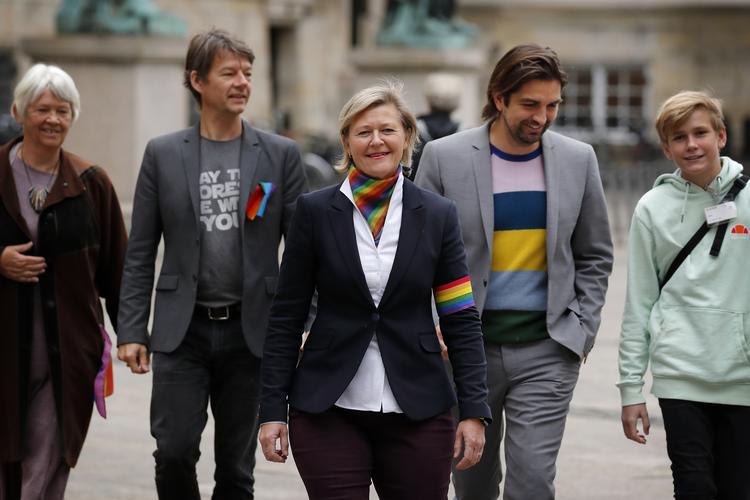 Josephine Fock, Rene Gade og Ulla Sandbæk er blandt de fem ud af ti medlemmer af Alternativets folketingsgruppe, der ikke genopstiller ved næste valg.  
   Jens Dresling/POLFOTO