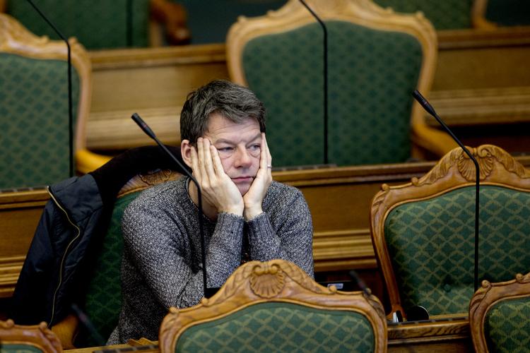 
    Alternativets klimaordfører Christian Poll (S) under tidligere forhandlinger i Folketinget.
   Finn Frandsen/POLFOTO