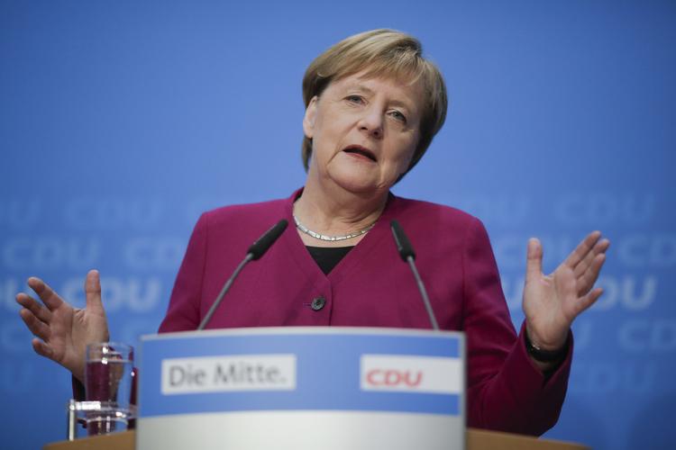 Efter en stribe store valgnederlag på lands- og delstatsplan stod det klart, at Merkel ikke længere har svarene på de spørgsmål, der optager de tyske vælgere. Markus Schreiber/AP
