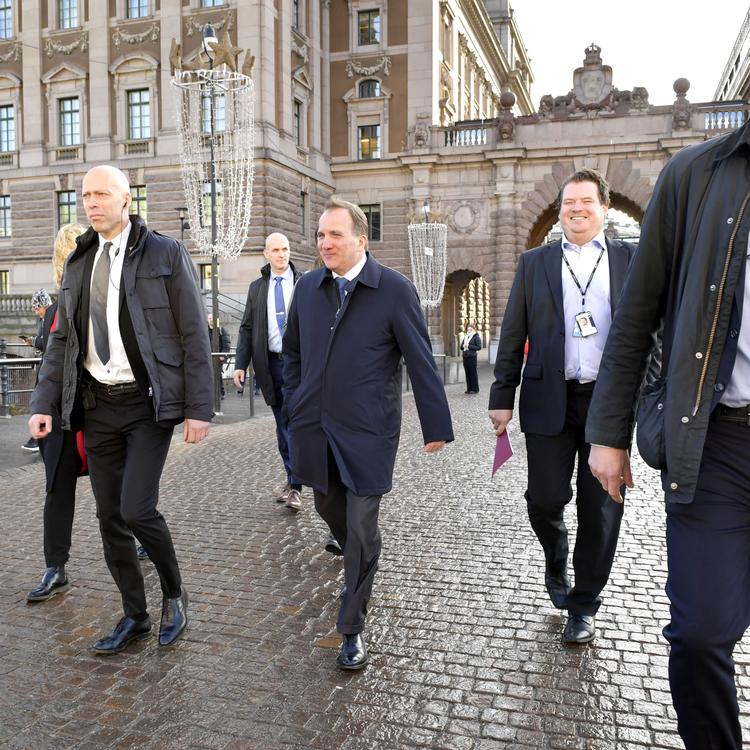  Socialdemokraternas partileddr Stefan Löfven (S) måtte i går også opgive at danne en ny svensk regering. (Foto: 10030 Jonas Ekströmer/TT/Ritzau Scanpix)
   10030 Jonas Ekströmer/tt/Ritzau Scanpix