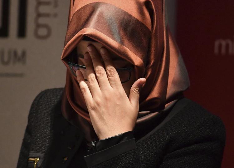 »Jeg er skuffet over de reaktioner, der er kommet fra mange af verdens ledere - frem for alt fra USA«, siger   Hatice Cengiz. John Stillwell/AP