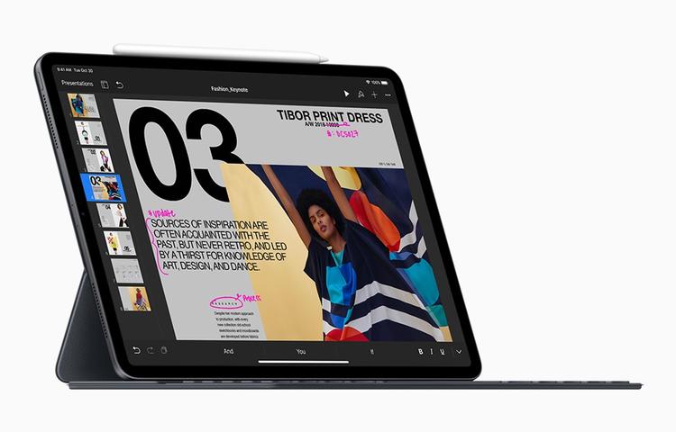 Mere end nogensinde før vil Apple gerne have, at deres kunder opfatter den nye iPad Pro som et alternativ til en bærbar. Apple