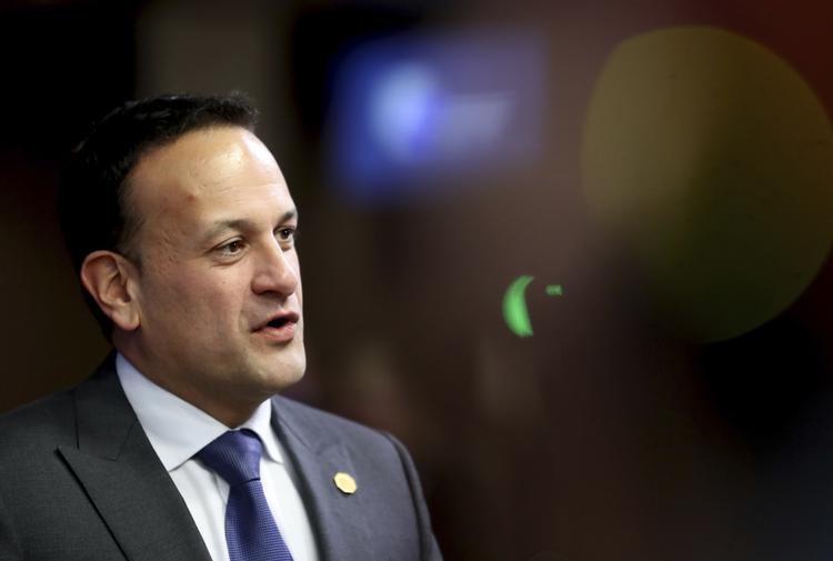 Premierminister Leo Varadkar advarer om følgerne af Brexit for freden i Nordirland.
  (AP Photo/Francisco Seco)
   Francisco Seco/AP