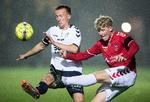 Tobias Mølgaard (i rødt), her i en duel med Søren Reese, var en af de allerbedste Vejle-spillere i 3-1-kampen mod AC Horsens Claus Fisker/Ritzau Scanpix