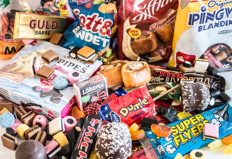 Størrelsen betyder faktisk noget, og slik er noget, man spiser i små mængder ved særlige lejligheder, skriver Bente Klarlund i denne klumme. Linda Johansen/POLFOTO